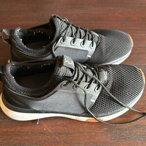 Kuru Walking Shoes